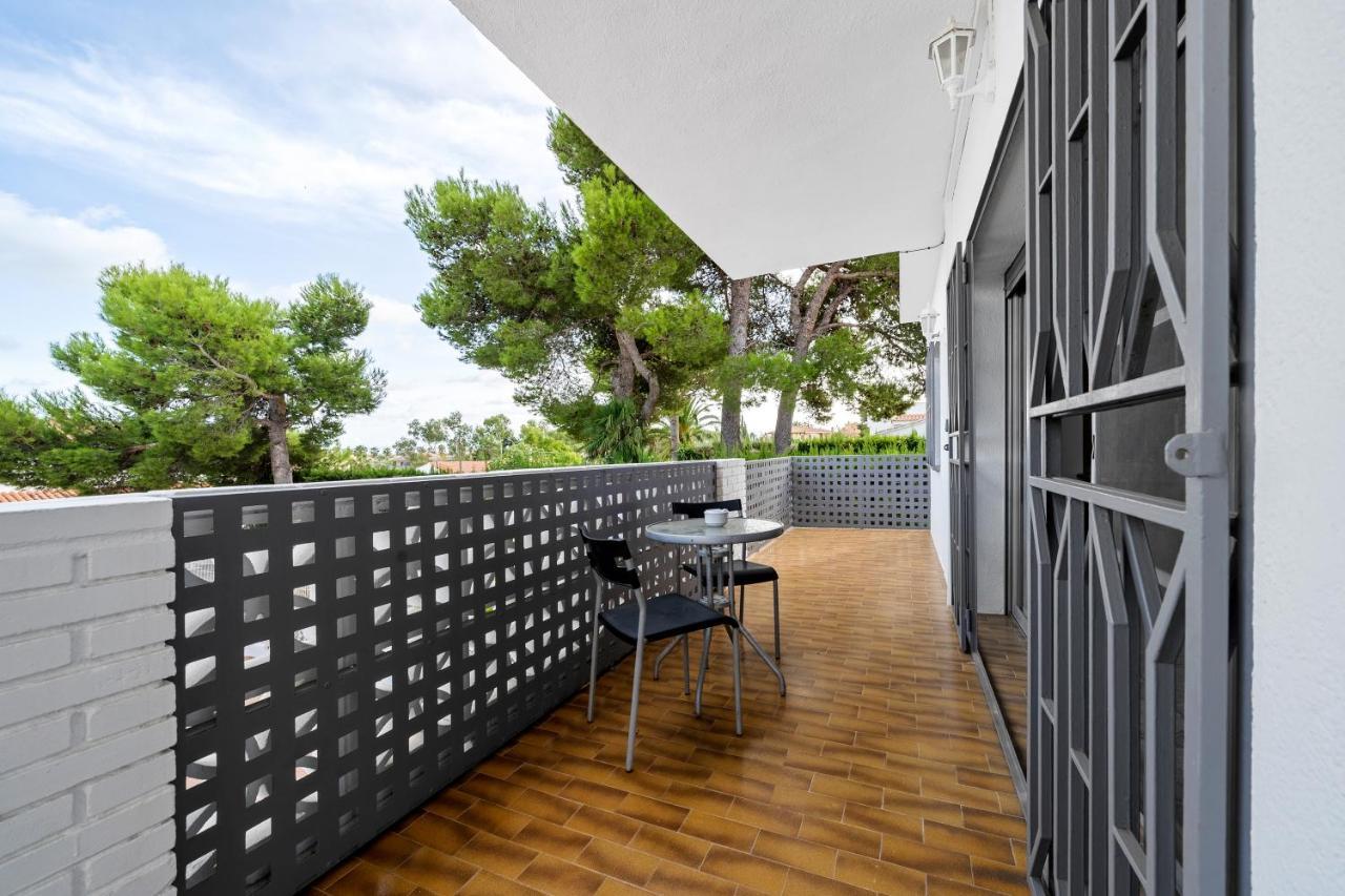 Villa Rosita L'Ampolla Exterior photo